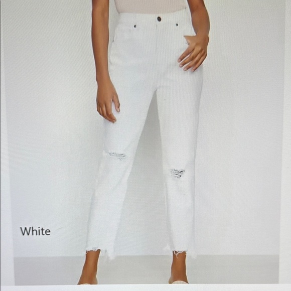 LOFT Denim - Ann Taylor LOFT The 90s Straight Jean In White 28/6"